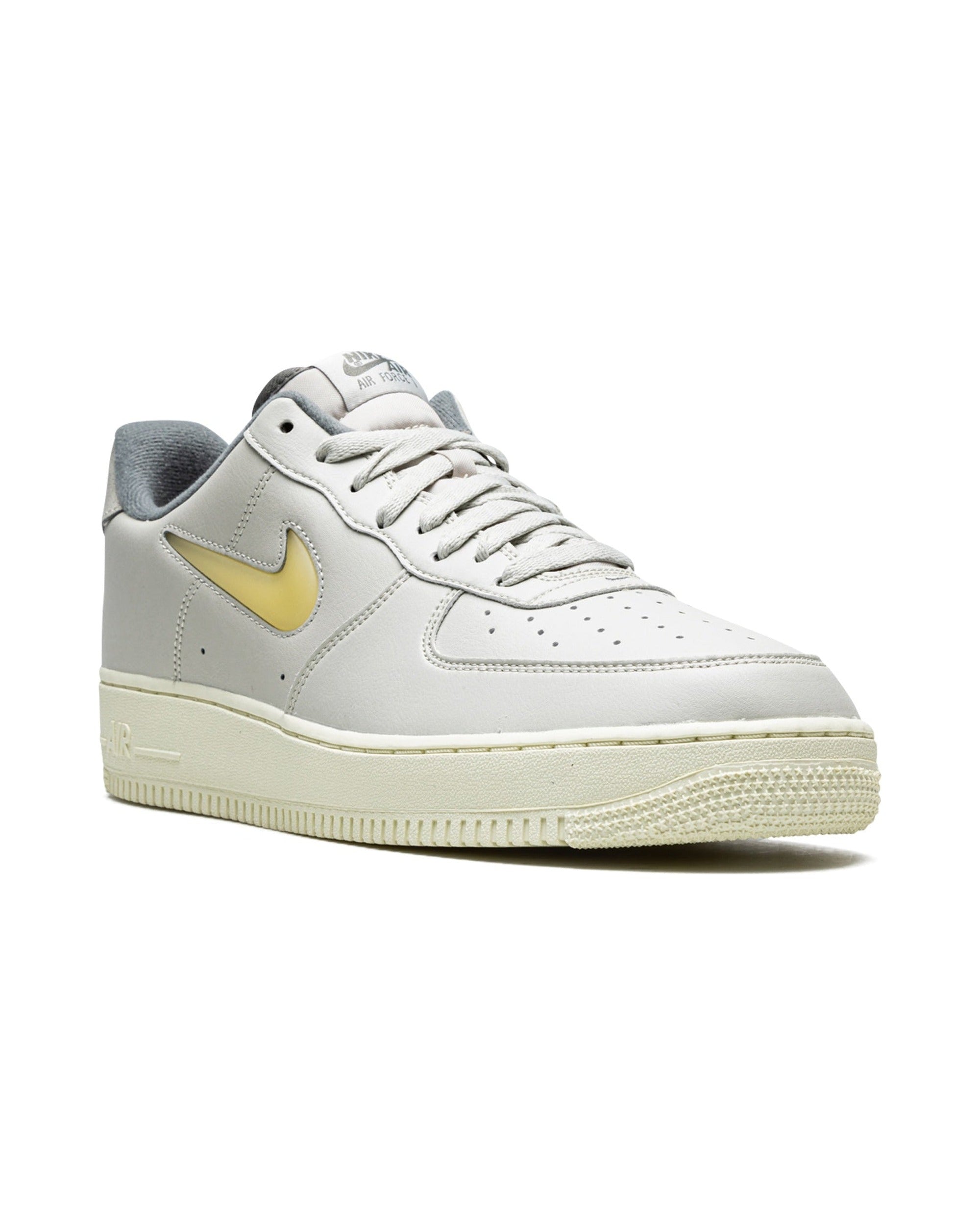 Nike Air Force 1 Low '07 Jewel Light Bone Coconut Milk
