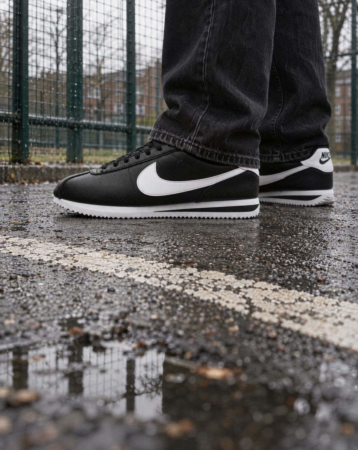 Nike Cortez Basic Black White (2023) - on-foot