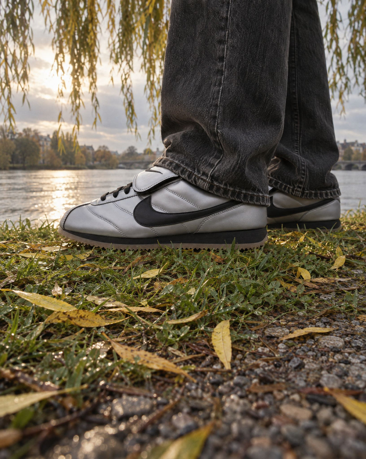Nike Cortez SE Tiempo Pack Metallic Cool Grey - on-foot