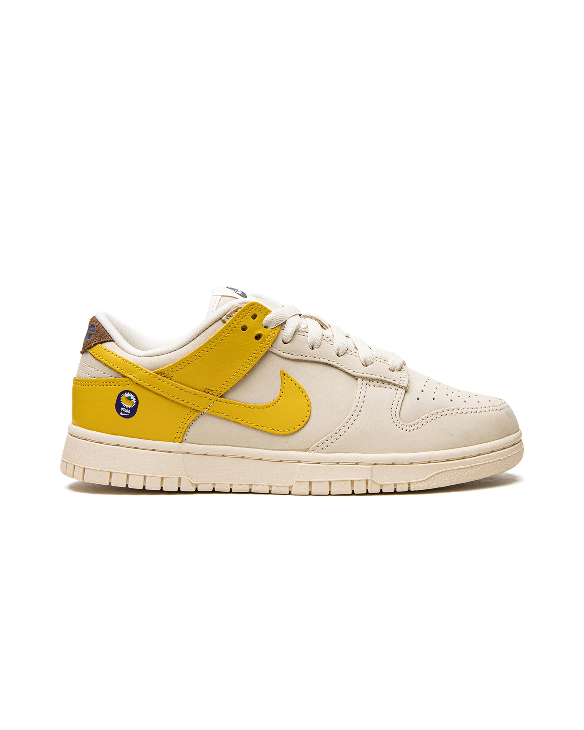 Nike Dunk Low LX Banana (Women's)