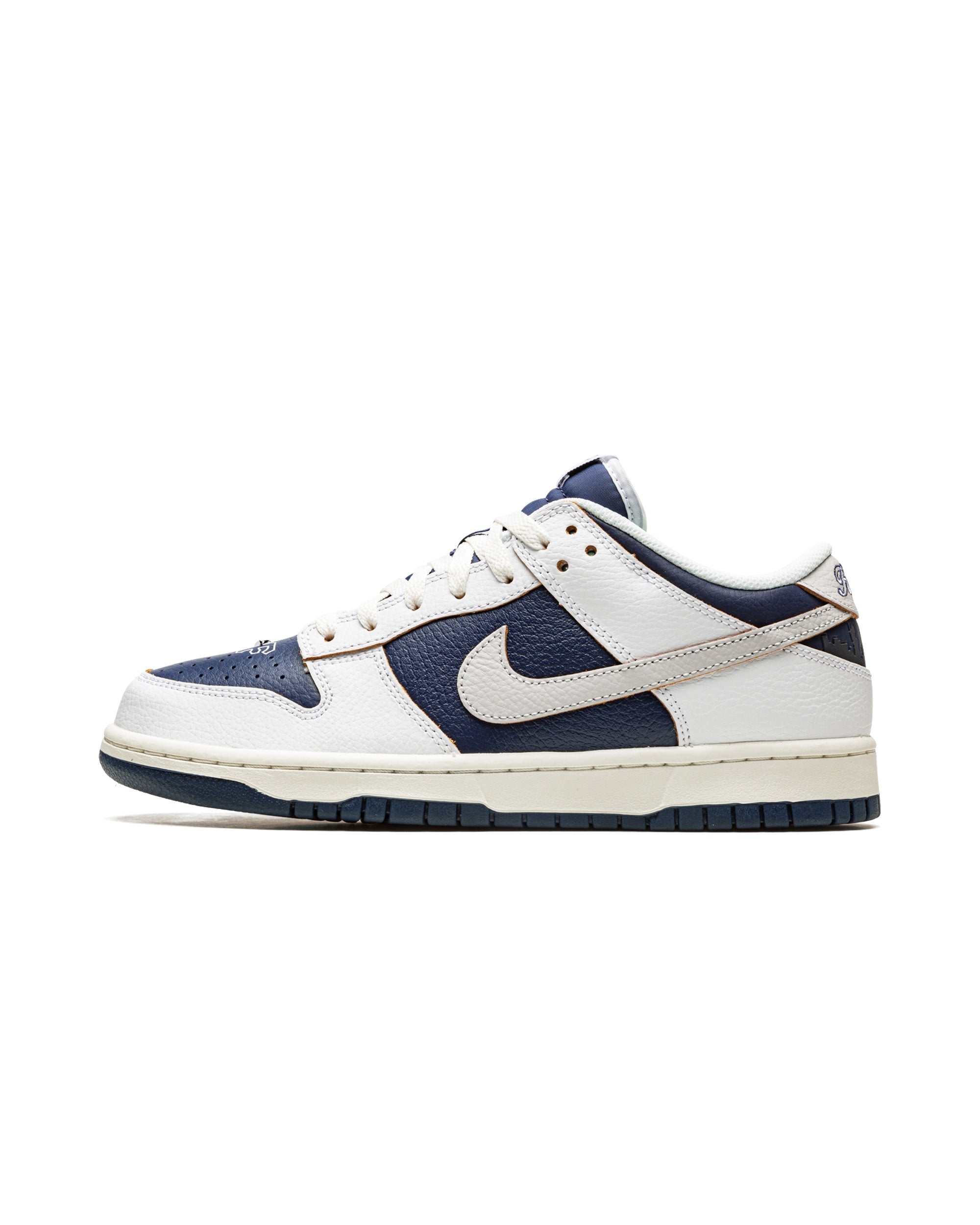 Nike SB Dunk Low HUF New York City