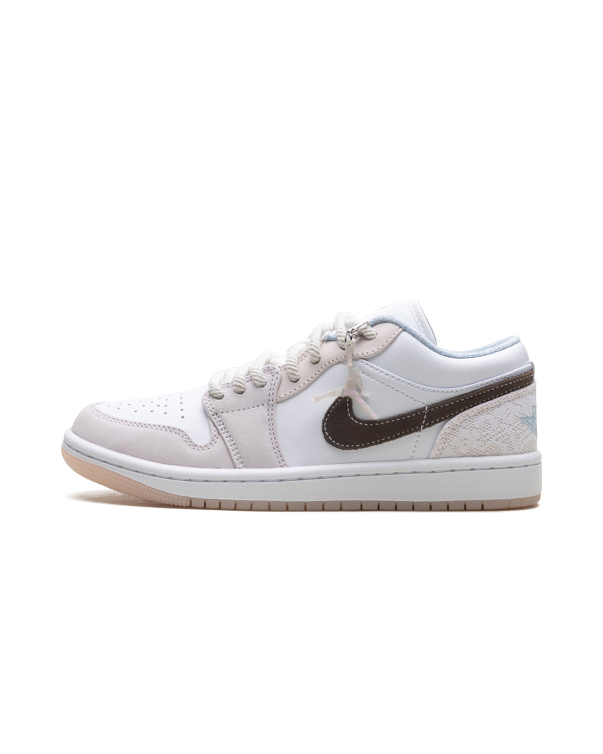 Jordan 1 Low Coral (Women's)