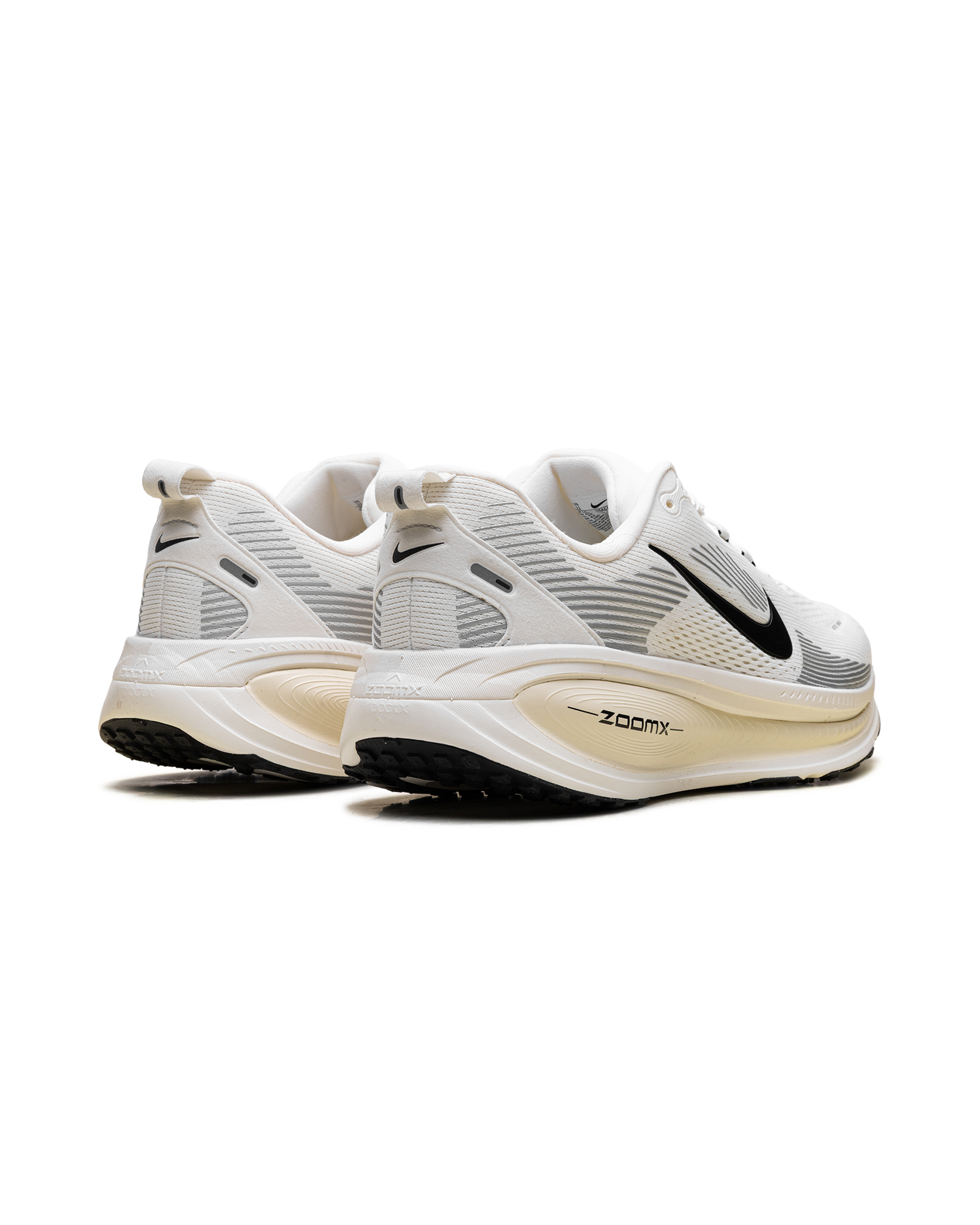 Nike Vomero 18 Summit White Coconut Milk