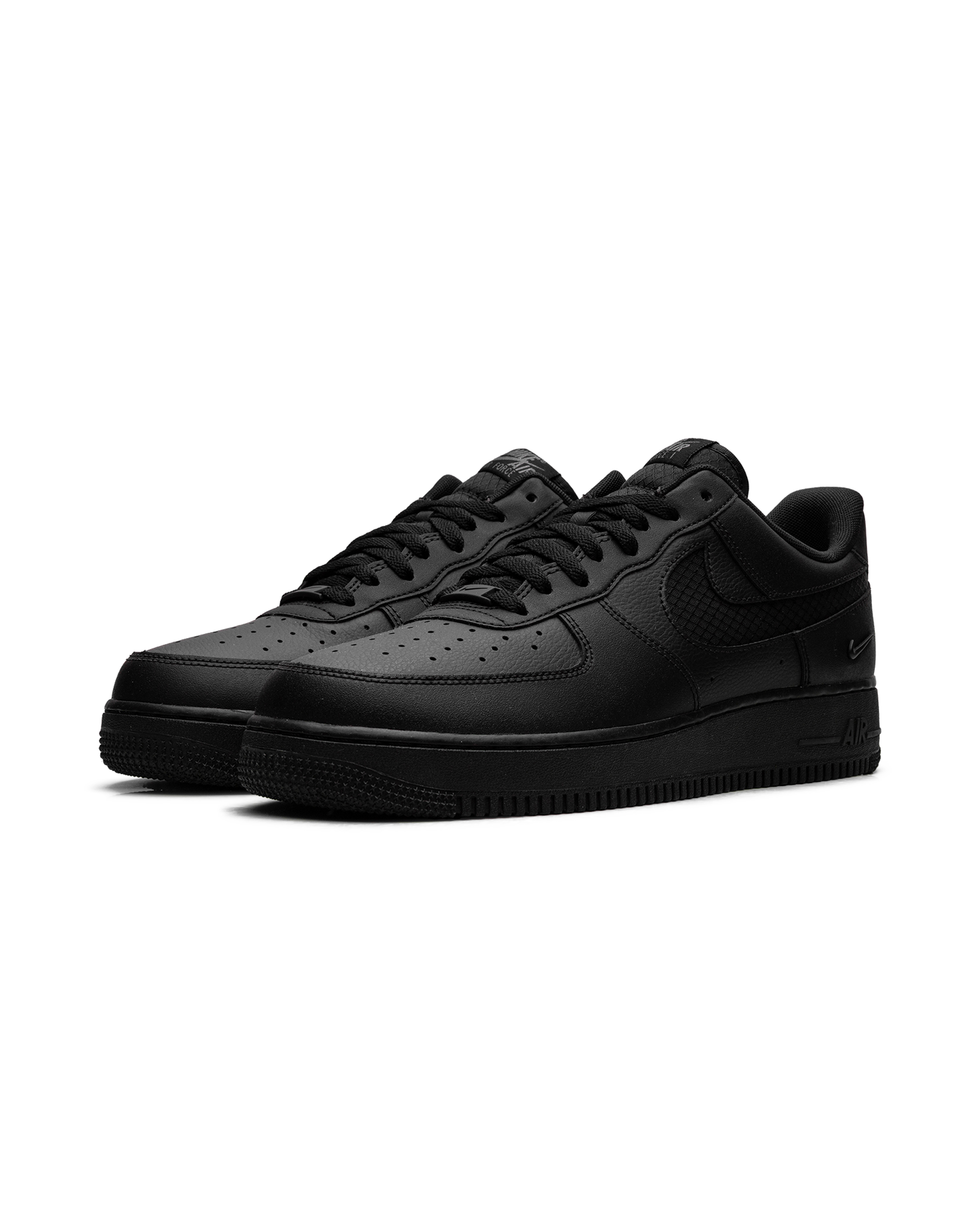 Nike Air Force 1 Low SE Triple Black Ripstop