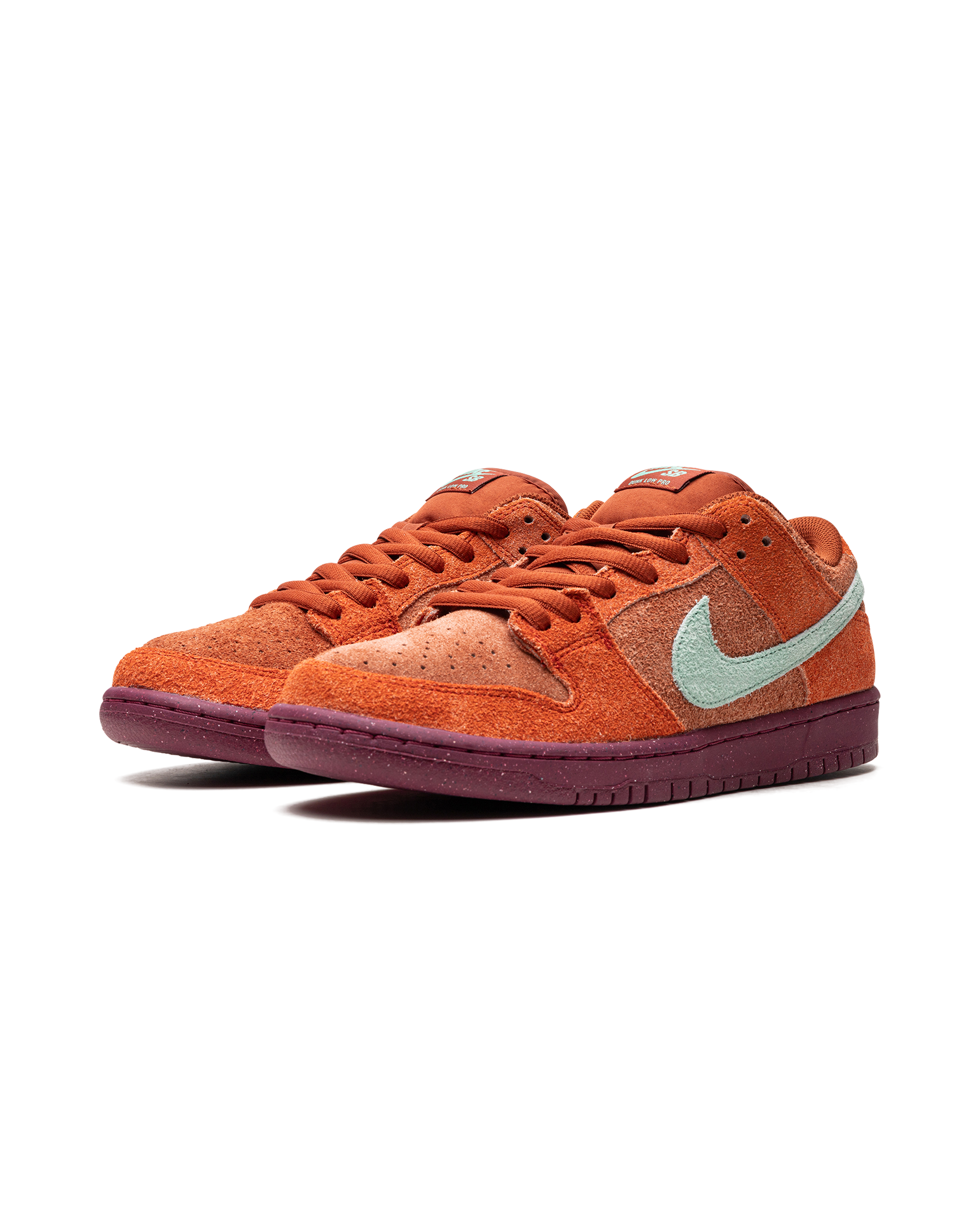 Nike SB Dunk Low Mystic Red Rosewood