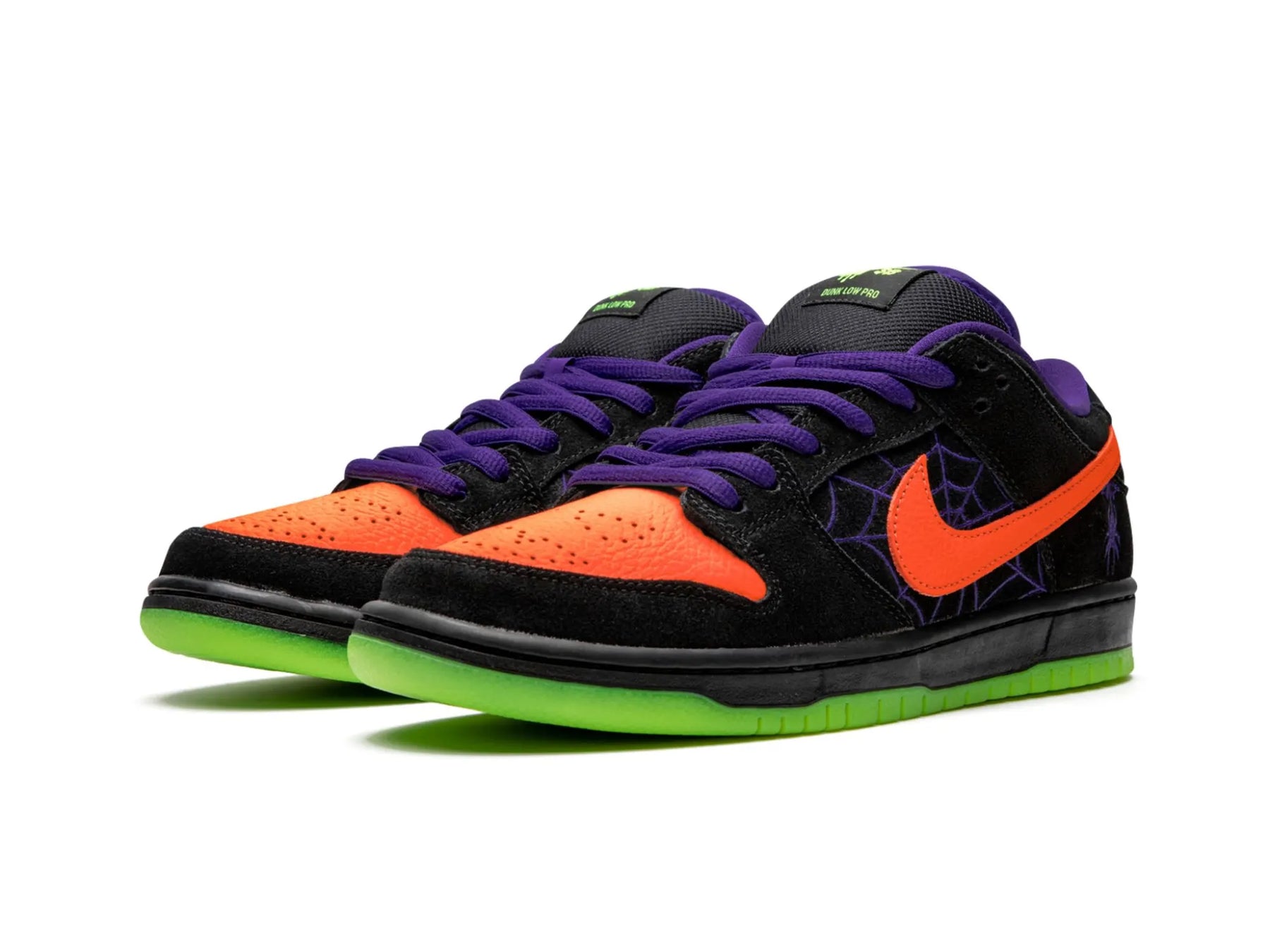 Nike SB Dunk Low Night of Mischief Halloween