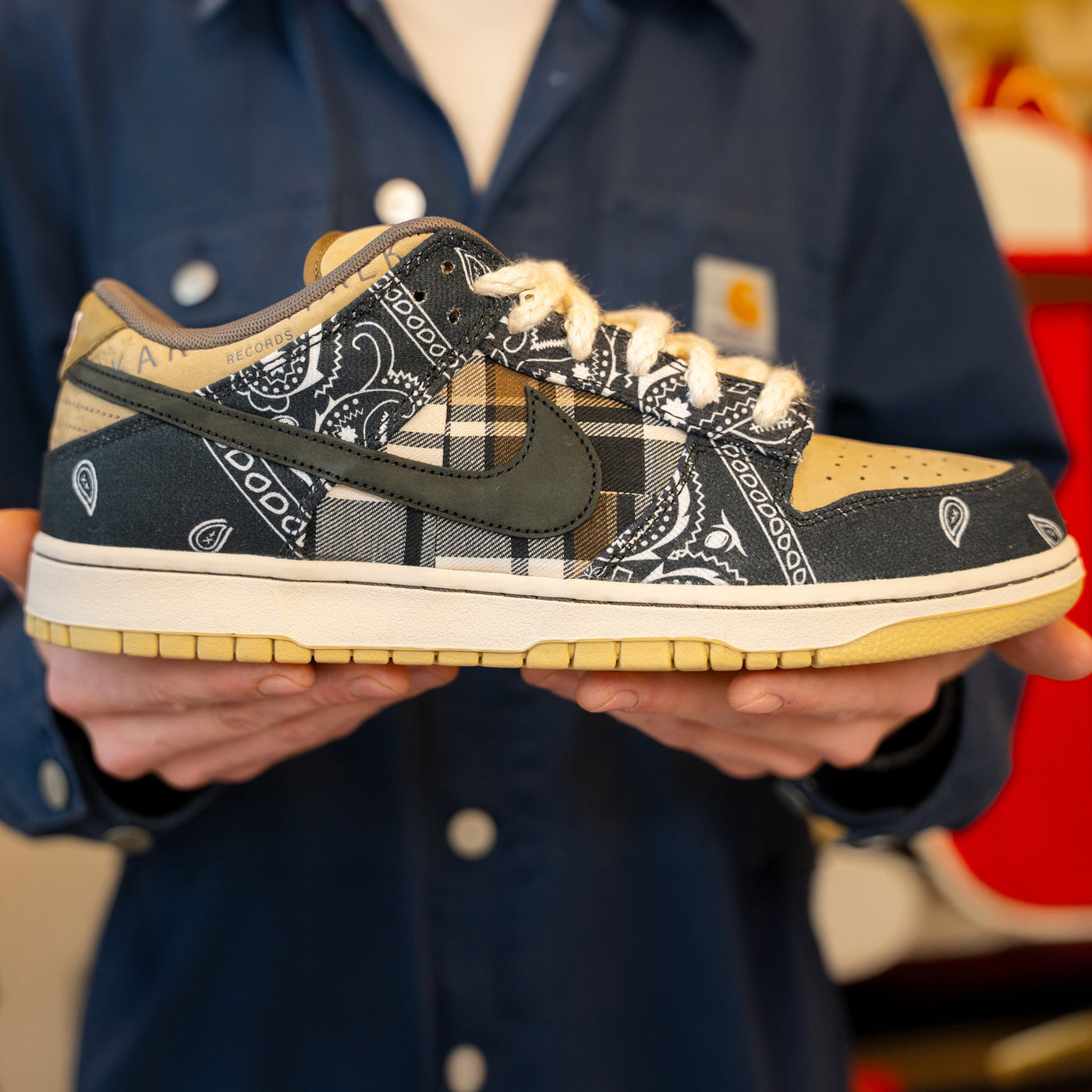 Nike SB Dunk Low "Travis Scott"