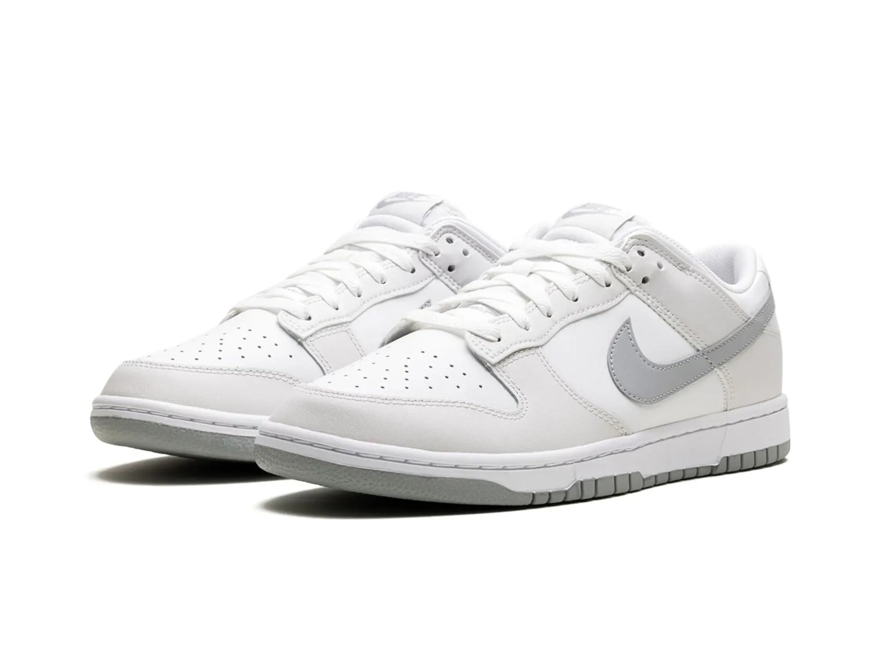 Nike Dunk Low Retro Summit White Light Smoke Grey