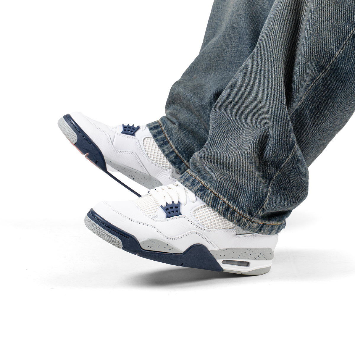 Nike Air Jordan 4 Retro Midnight Navy