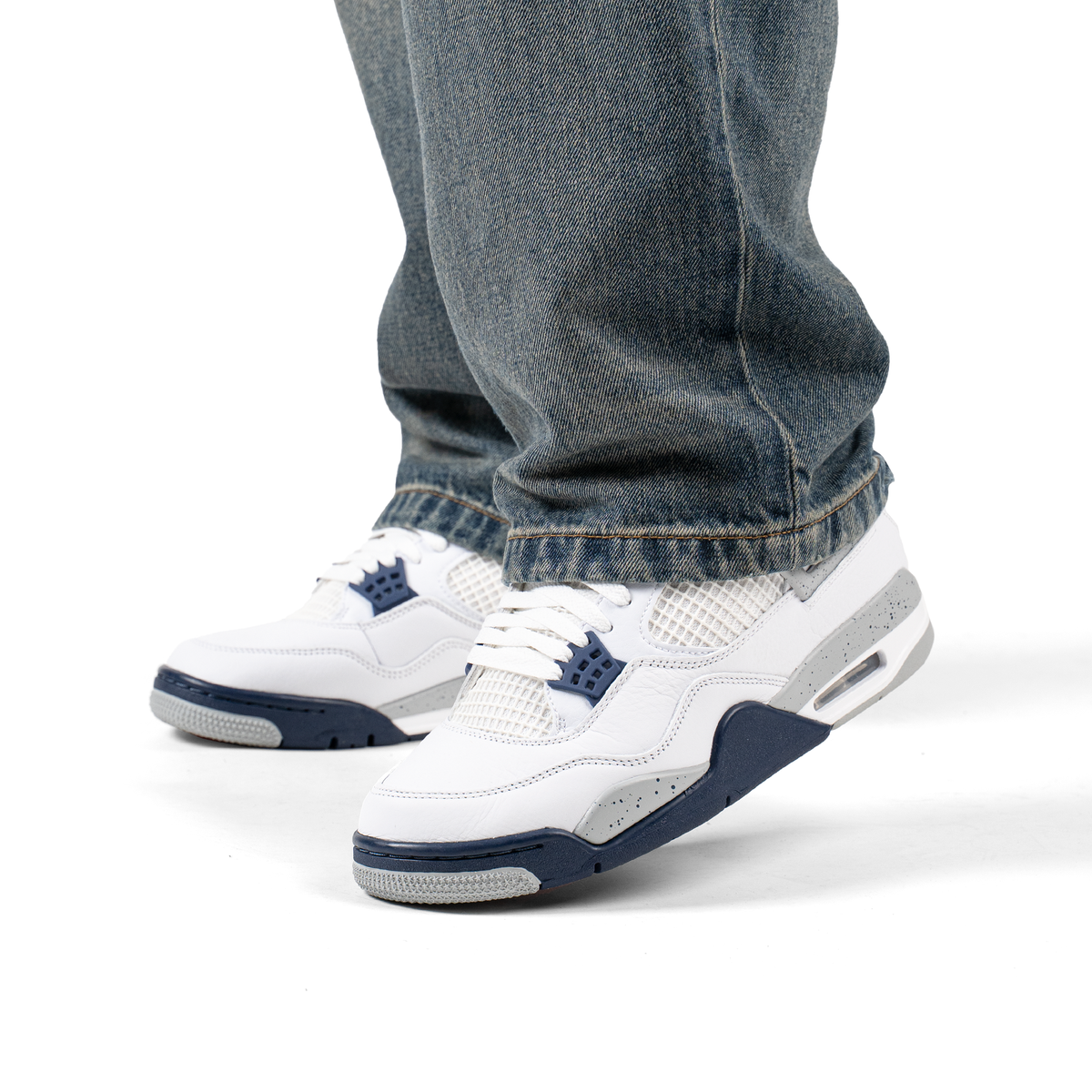 Nike Air Jordan 4 Retro Midnight Navy