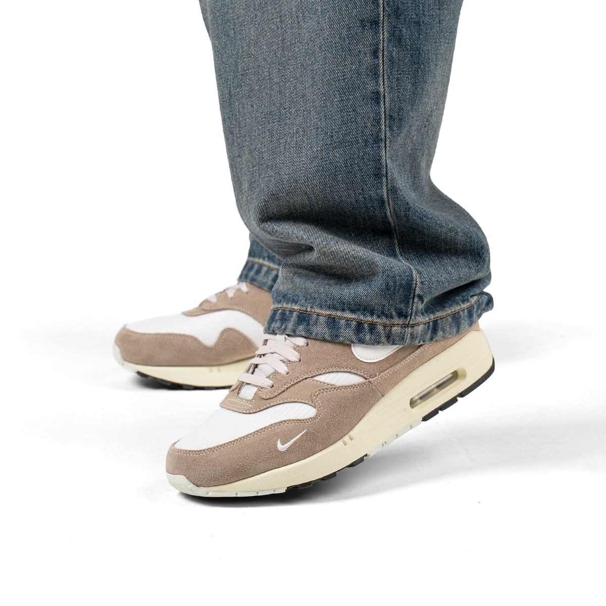Nike Air Max 1 SE Hangul Day