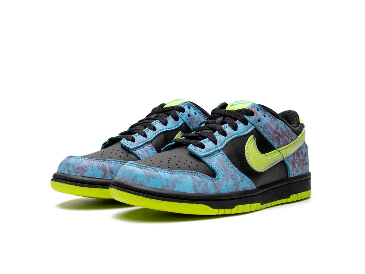 Nike Dunk Low "Acid Wash Baltic Blue Volt"