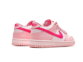 Nike Dunk Low "Triple Pink"