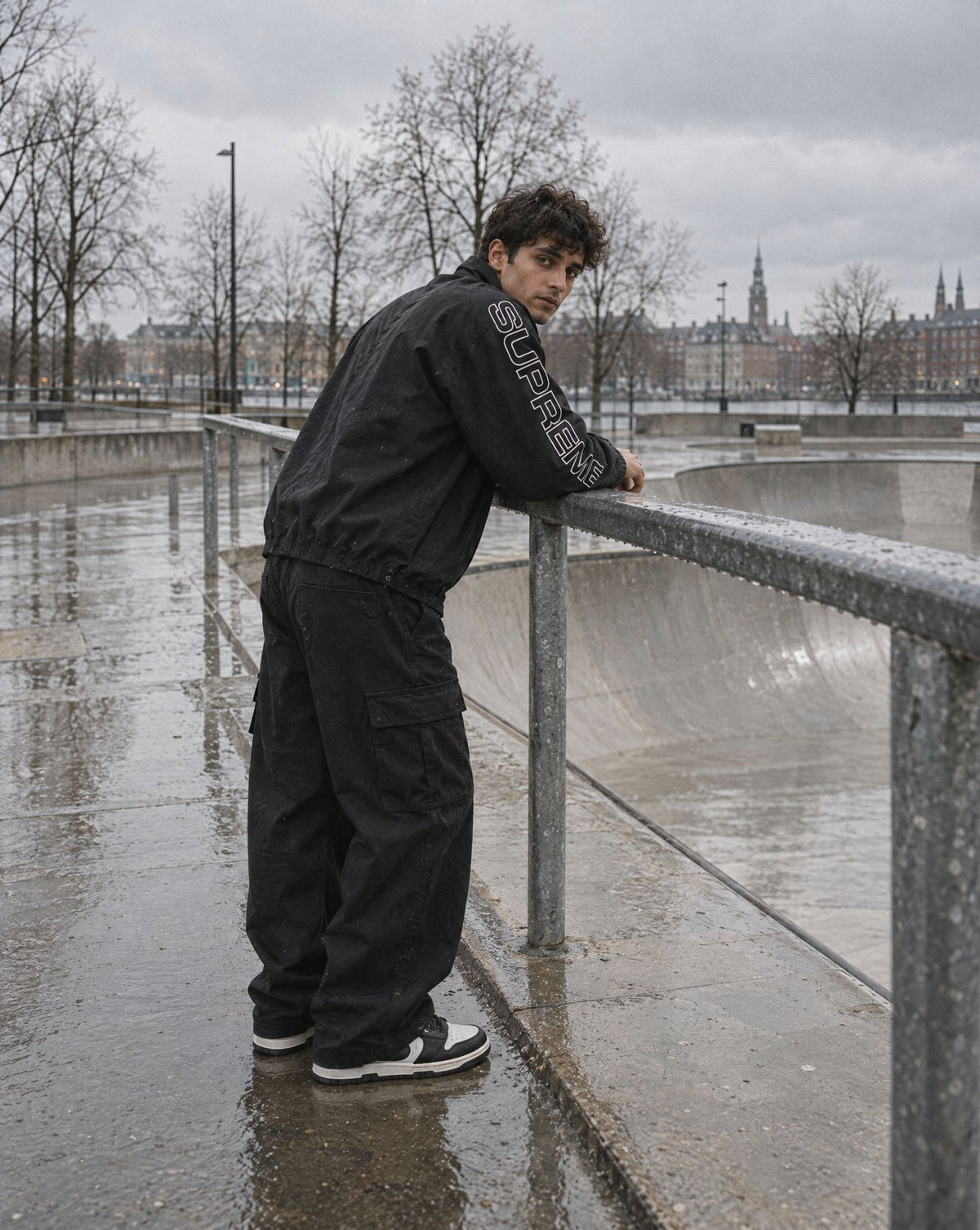 Supreme Spellout Embroidered Ripstop Track Jacket Black - streetstyle i København