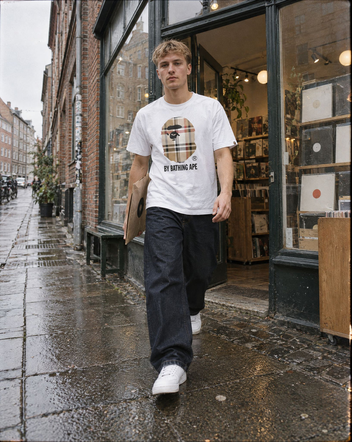 Bape Big Head Plaid T-shirt White - streetstyle i København