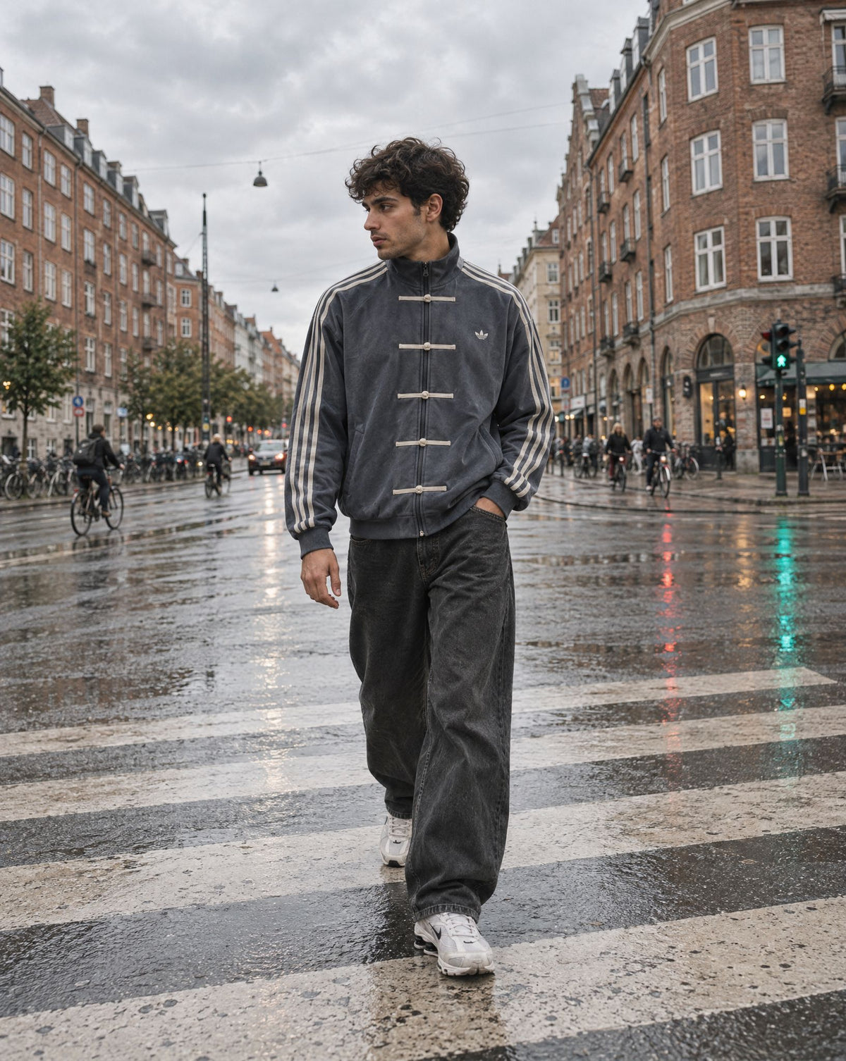 Nike Shox Ride 2 Light Bone Metallic Black - streetstyle i København
