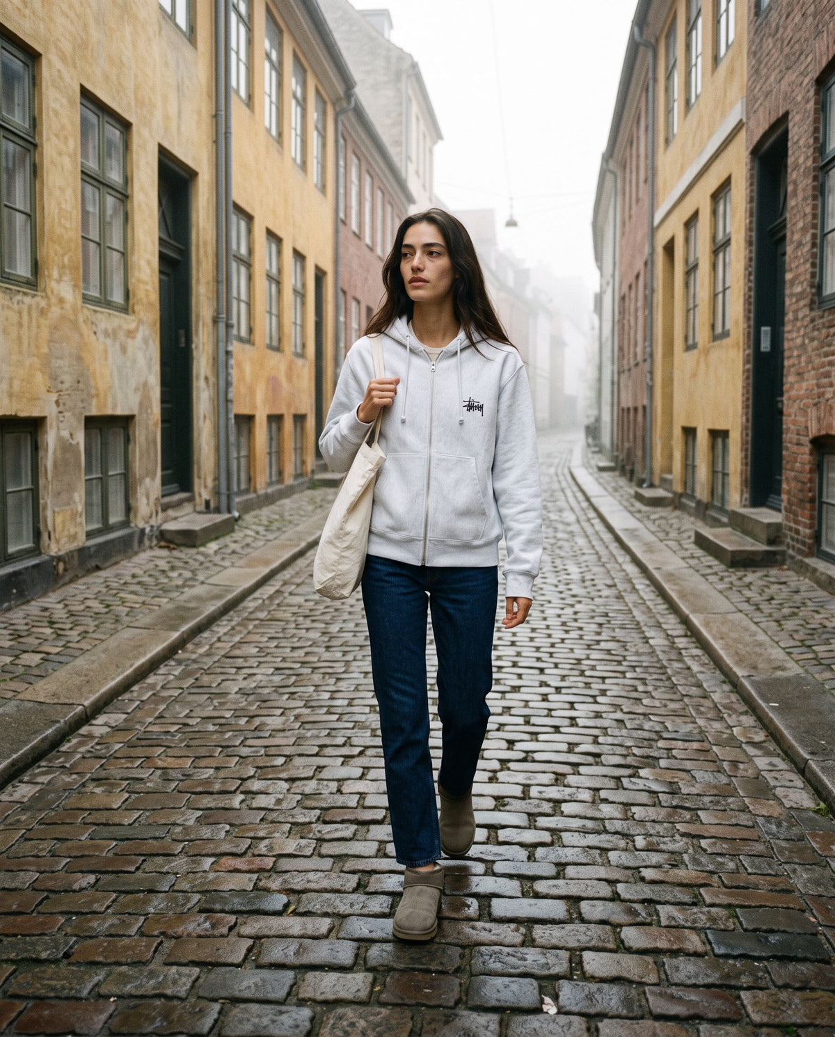 UGG Classic Ultra Mini Boot Antilope (Women's) - streetstyle i København
