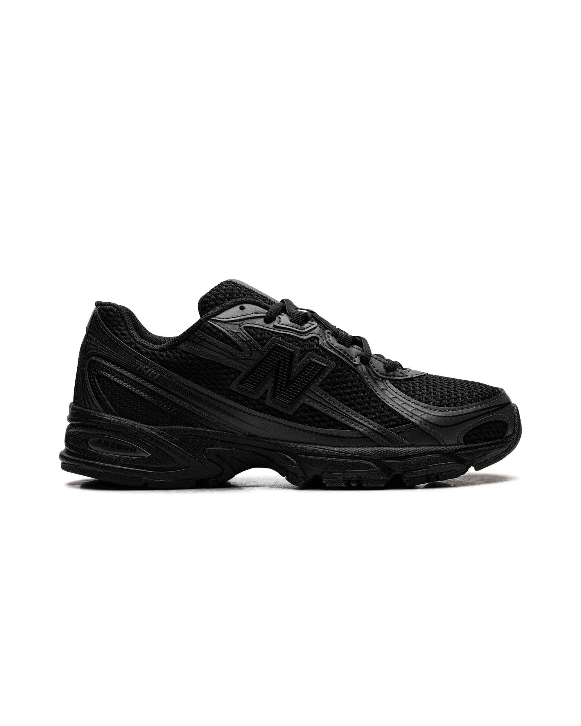 New Balance 740 Triple Black