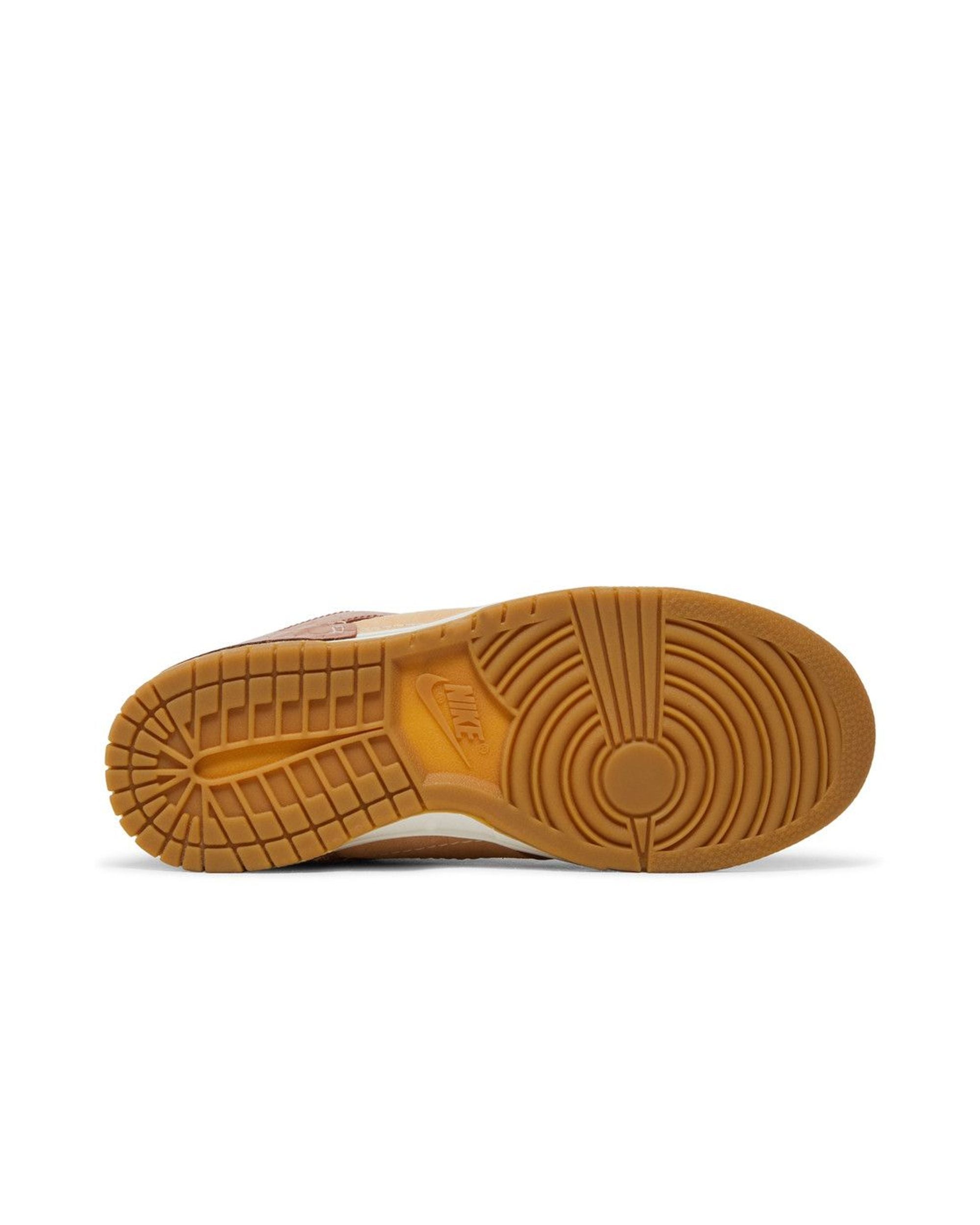 Nike Dunk Low Disrupt 2 SE Mineral Clay (Women's)