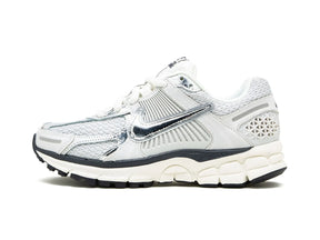 Nike Zoom Vomero 5 "Photon Dust Metallic Silver" - street-bill.dk