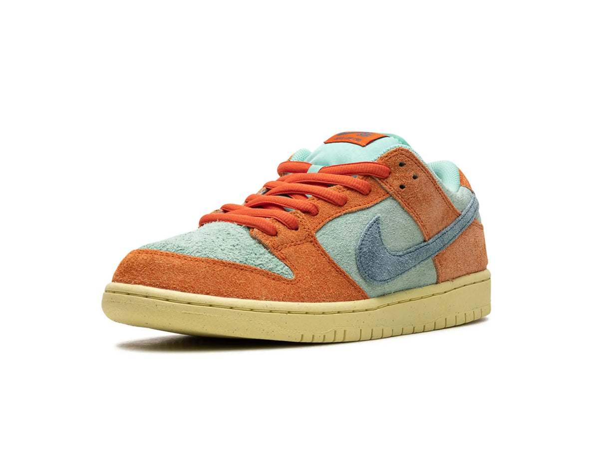 Nike SB Dunk Low "Orange Emerald Rise" - street-bill.dk