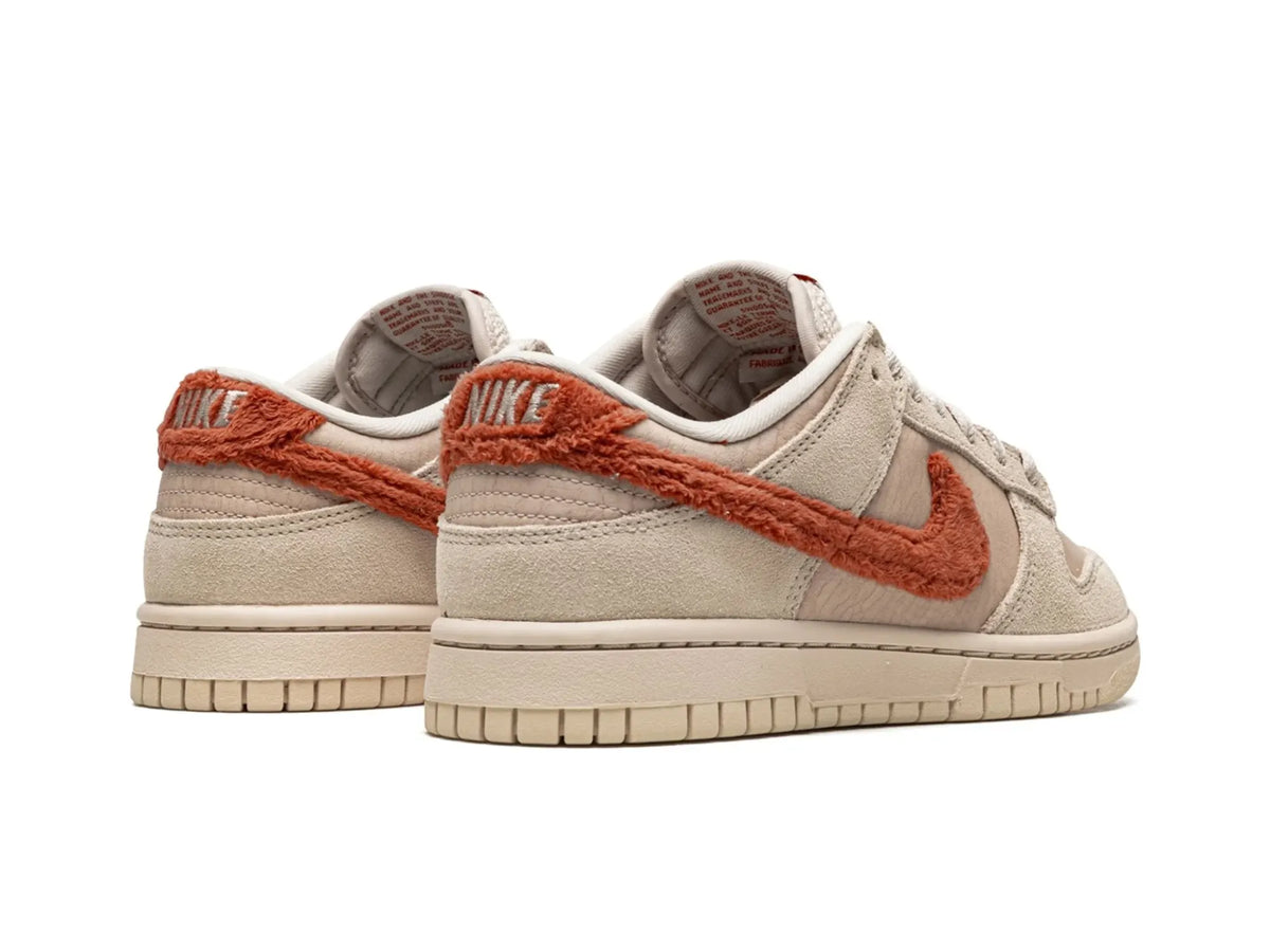 Nike Dunk Low "Terry Swoosh" - street-bill.dk