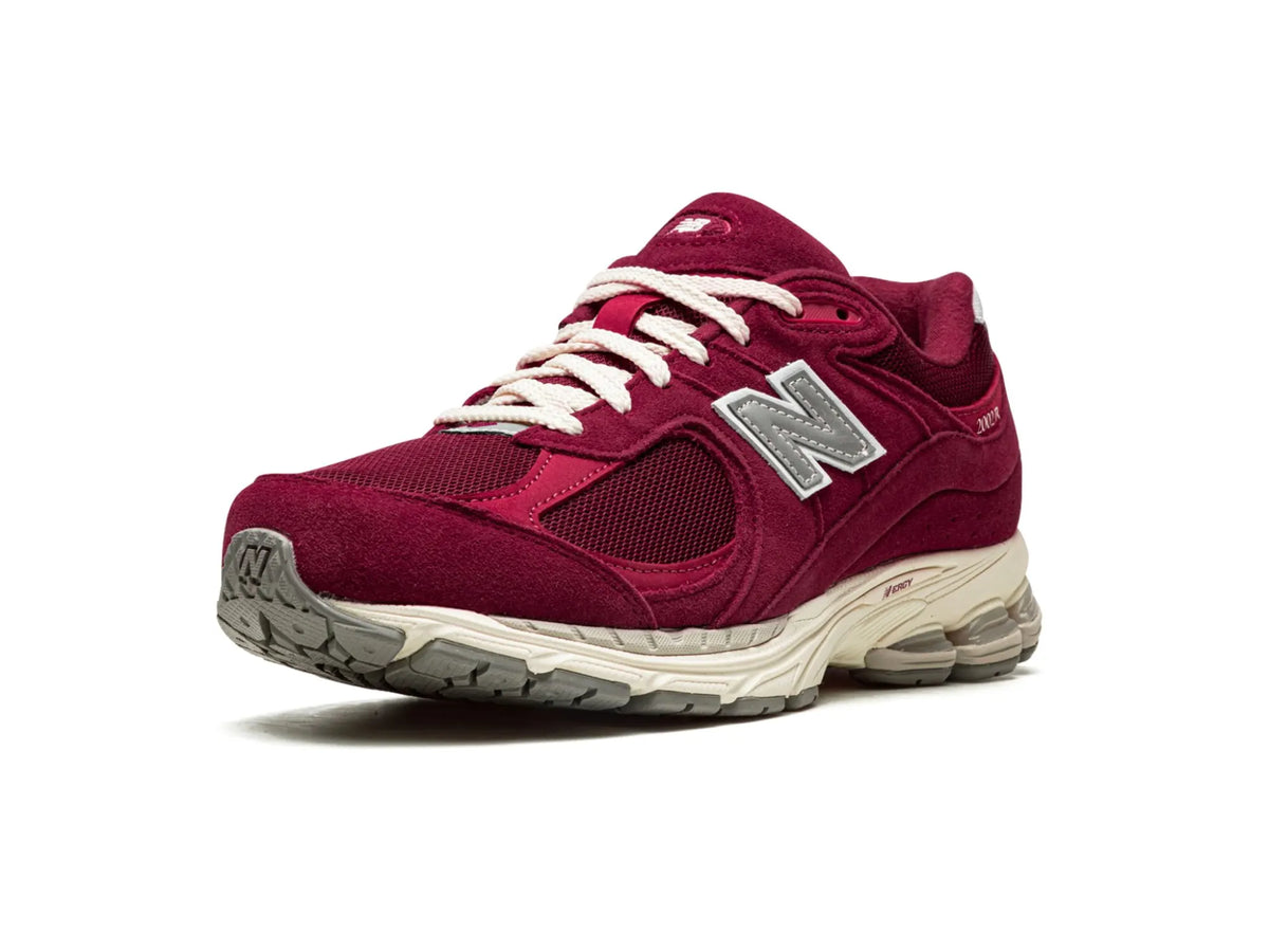 New Balance 2002R "Bordeaux" - street-bill.dk