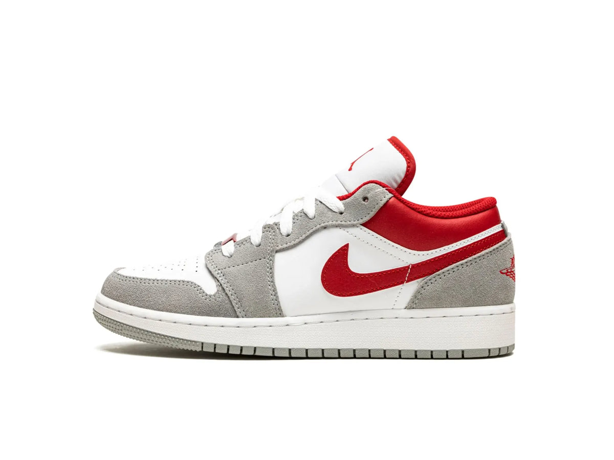 Nike Air Jordan 1 Low "Light Smoke Grey Gym Red" - street-bill.dk