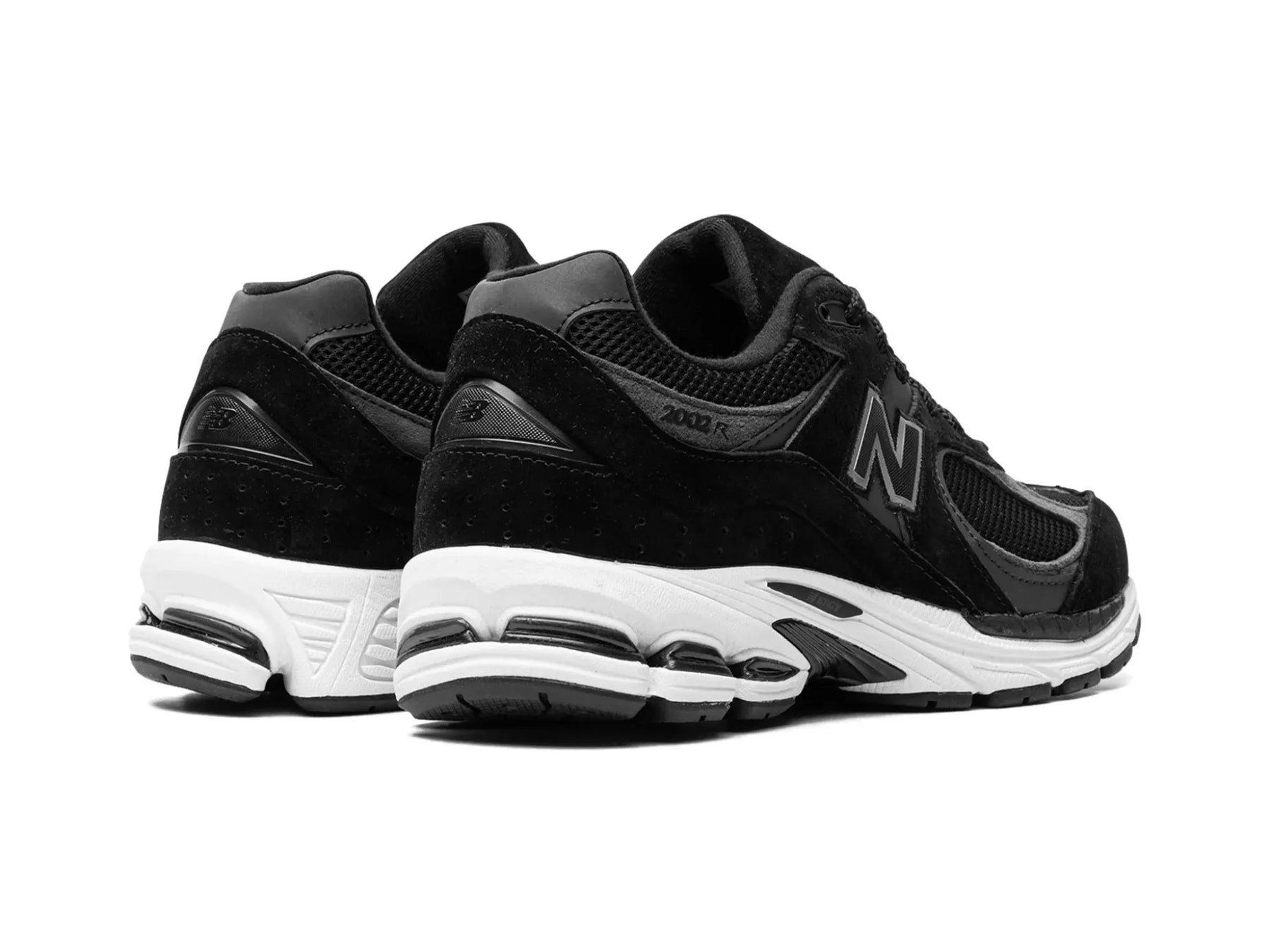 New Balance 2002R "Black Gunmetal" - street-bill.dk