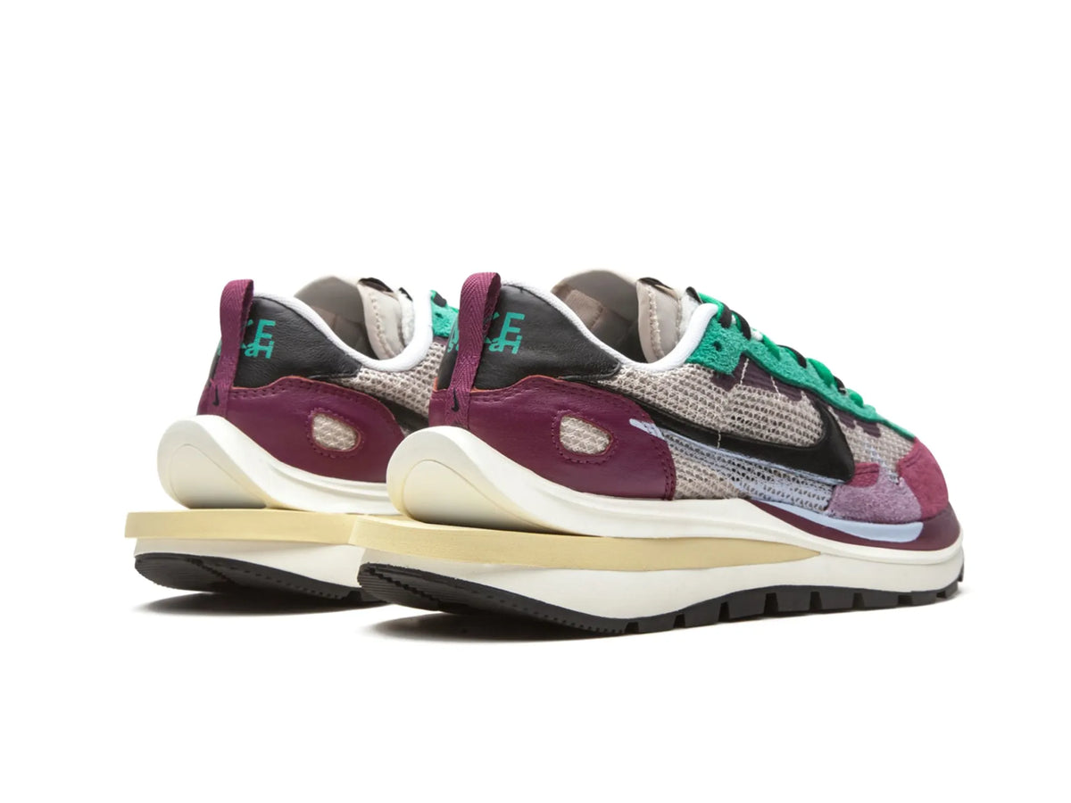 Nike Vaporwaffle Sacai "Red Neptune Green" - street-bill.dk