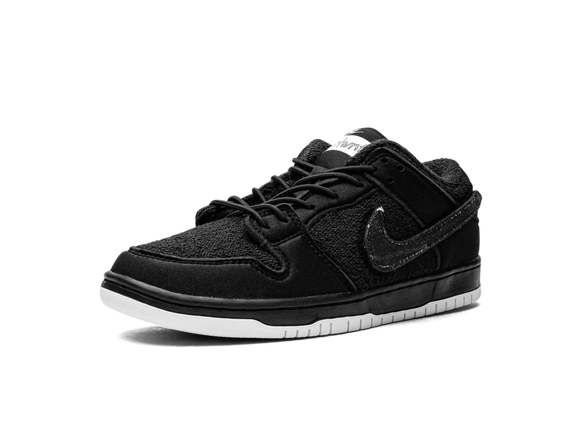 Nike Dunk Low SB "Gnarhunters" - street-bill.dk