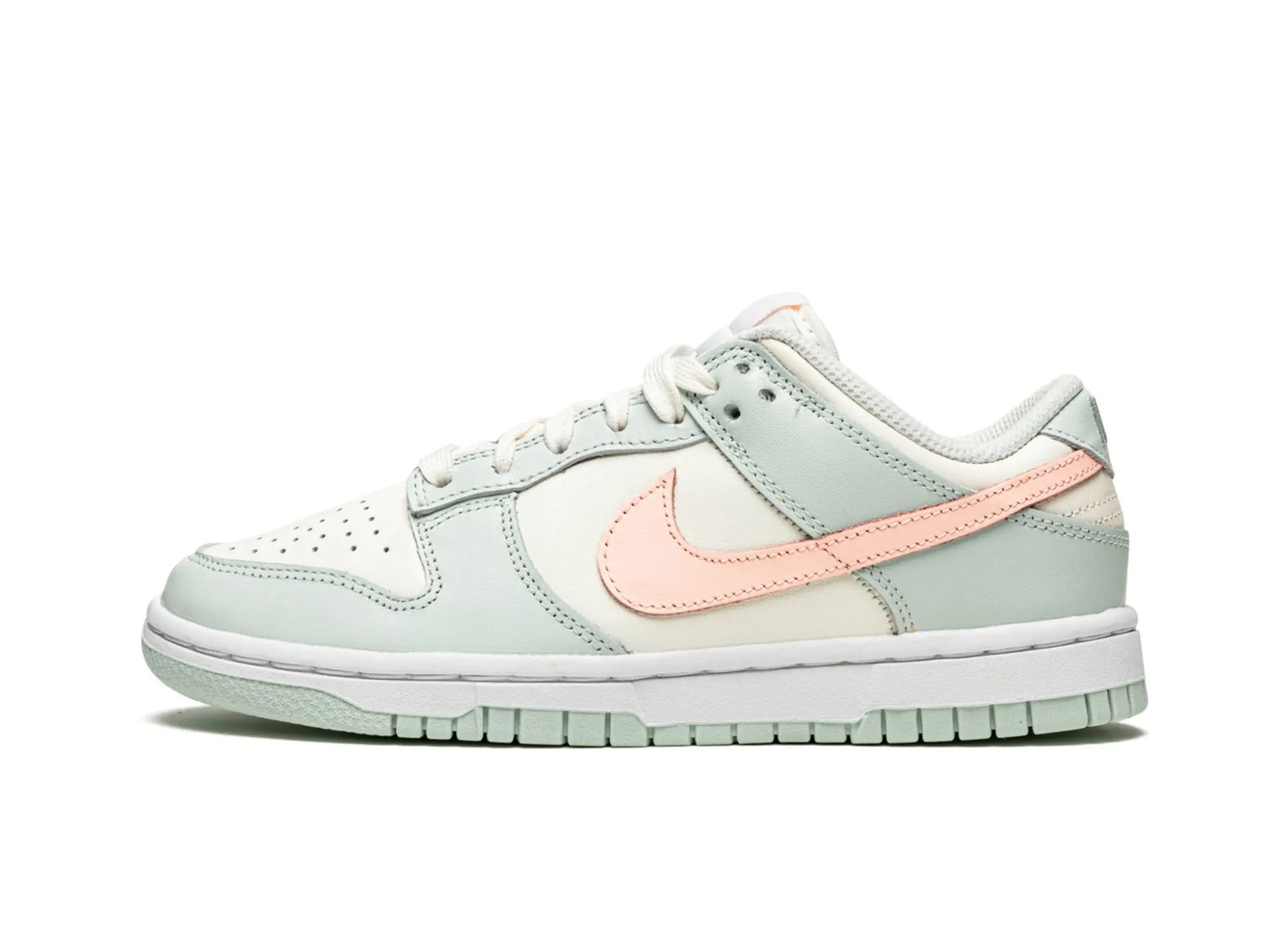 Nike Dunk Low "Barely Green" - street-bill.dk