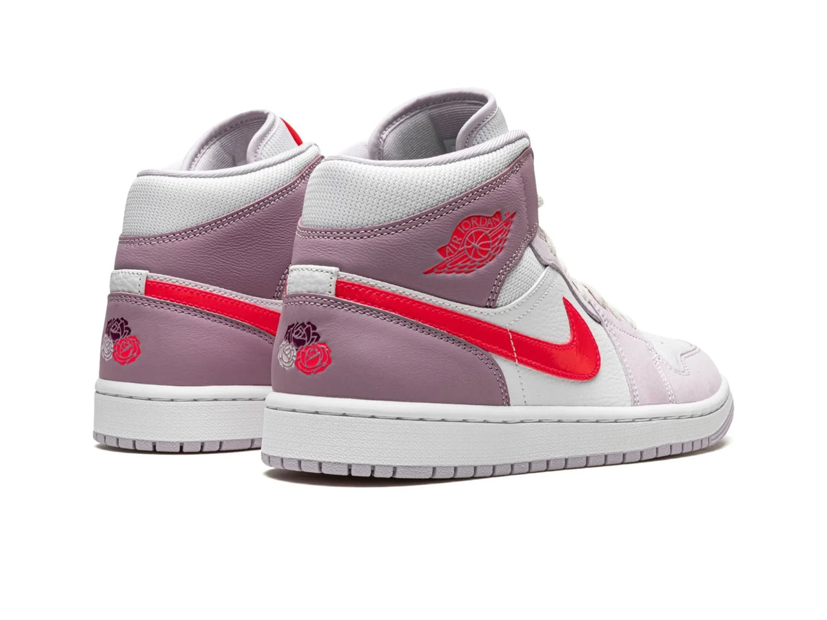 Nike Air Jordan 1 Mid "Valentine's Day" (2022) - street-bill.dk