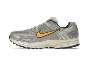 Nike Vomero 5 "Pure Platinum Laser Orange" - street-bill.dk